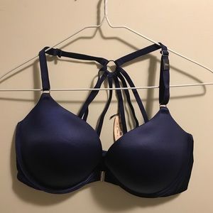 Victoria’s Secret blue bra - new with tags!